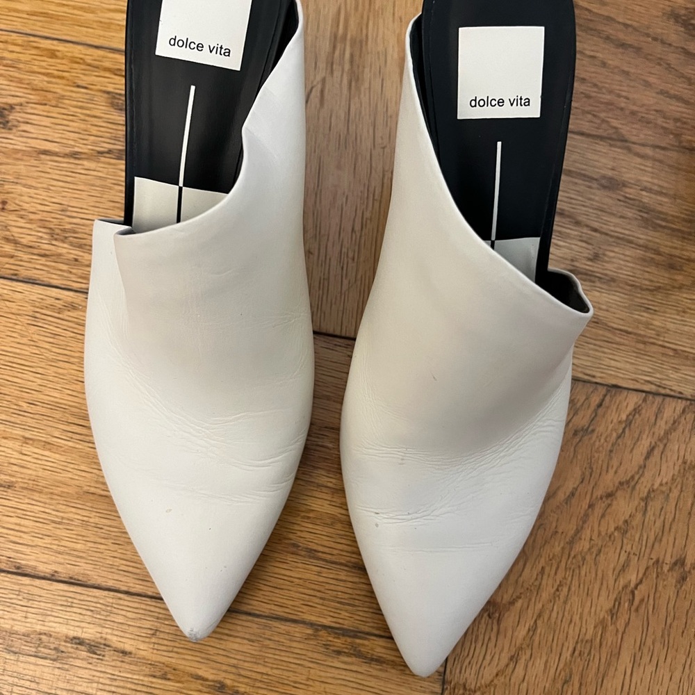 Dolce Vita Pointed Toe Ivory Leather Funky Shoes with Black Heel